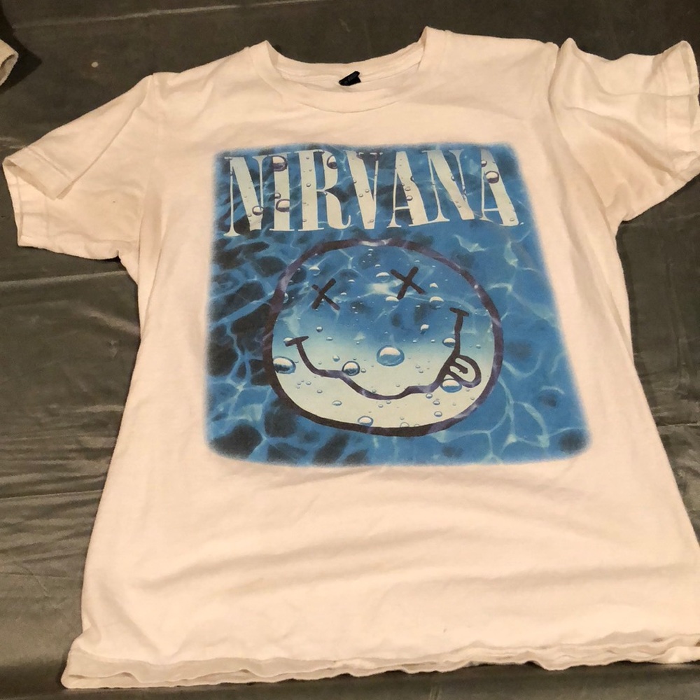 Nirvana tee